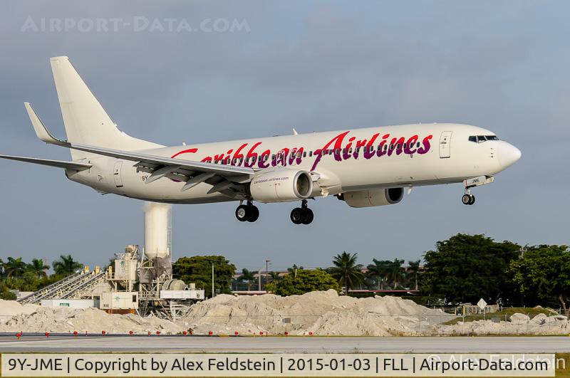 9Y-JME, 2003 Boeing 737-86J C/N 32919, Ft. Lauderdale