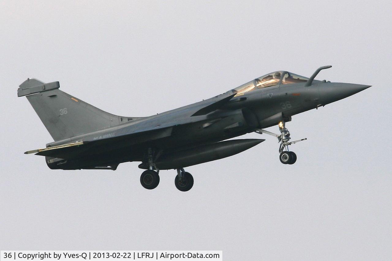36, Dassault Rafale M C/N 36, Dassault Rafale M, Short approach rwy 08, Landivisiau Naval Air Base (LFRJ)