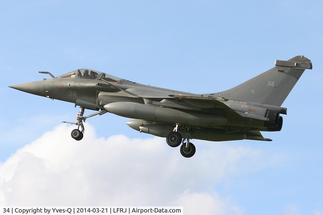 34, Dassault Rafale M C/N 34, Dassault Rafale M, Short approach rwy 26, Landivisiau Naval Air Base (LFRJ)
