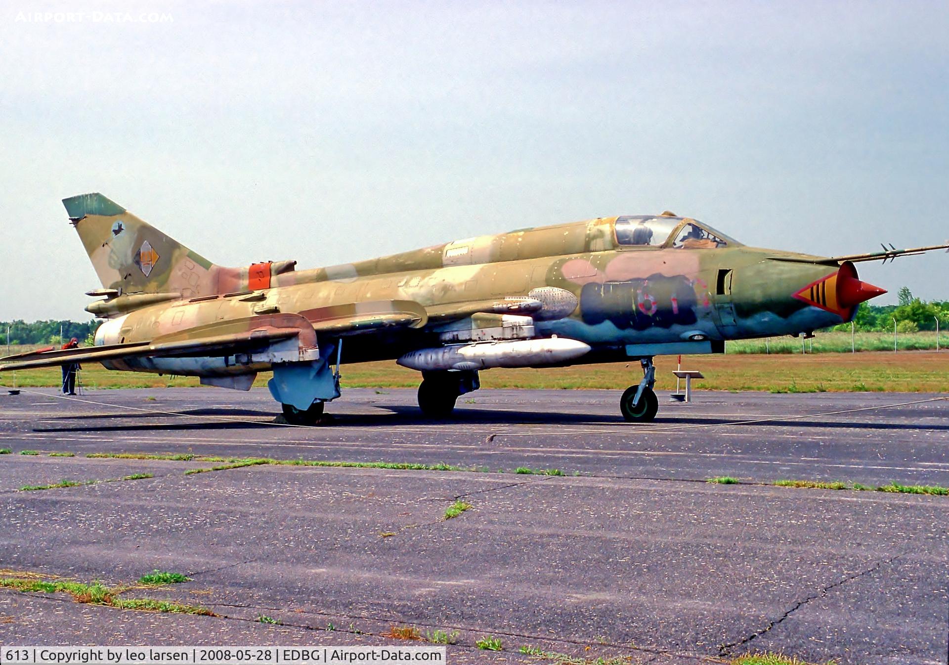 613, Sukhoi Su-22M-4 C/N 25018, Gatow Berlin 28.5.08