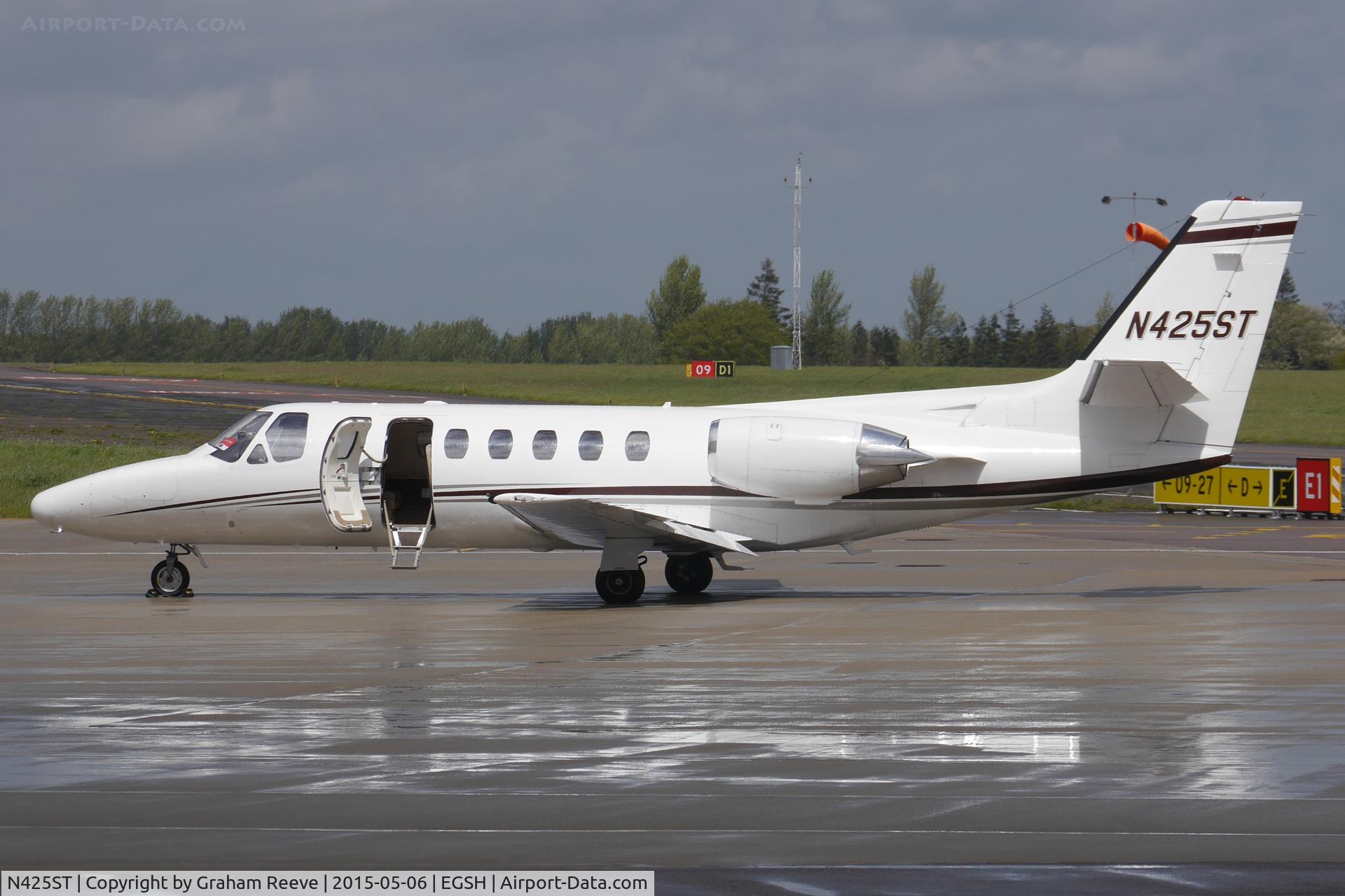 N425ST, 1992 Cessna 550 C/N 550-0709, Parked at Norwich.