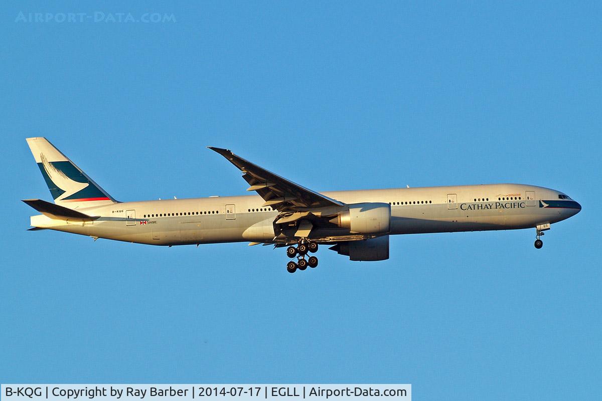 B-KQG, 2013 Boeing 777-367/ER C/N 42142, Boeing 777-367ER [42142] (Cathay Pacific Airways) Home~G 17/07/2014. On approach 27L.