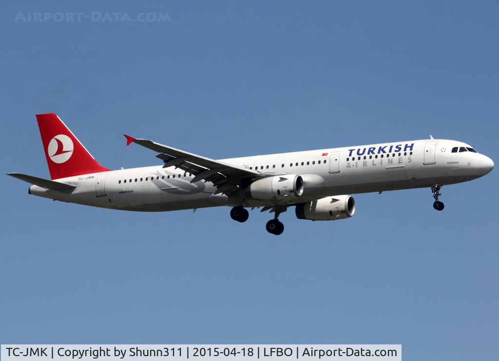TC-JMK, 2008 Airbus A321-232 C/N 3738, Landing rwy 14R