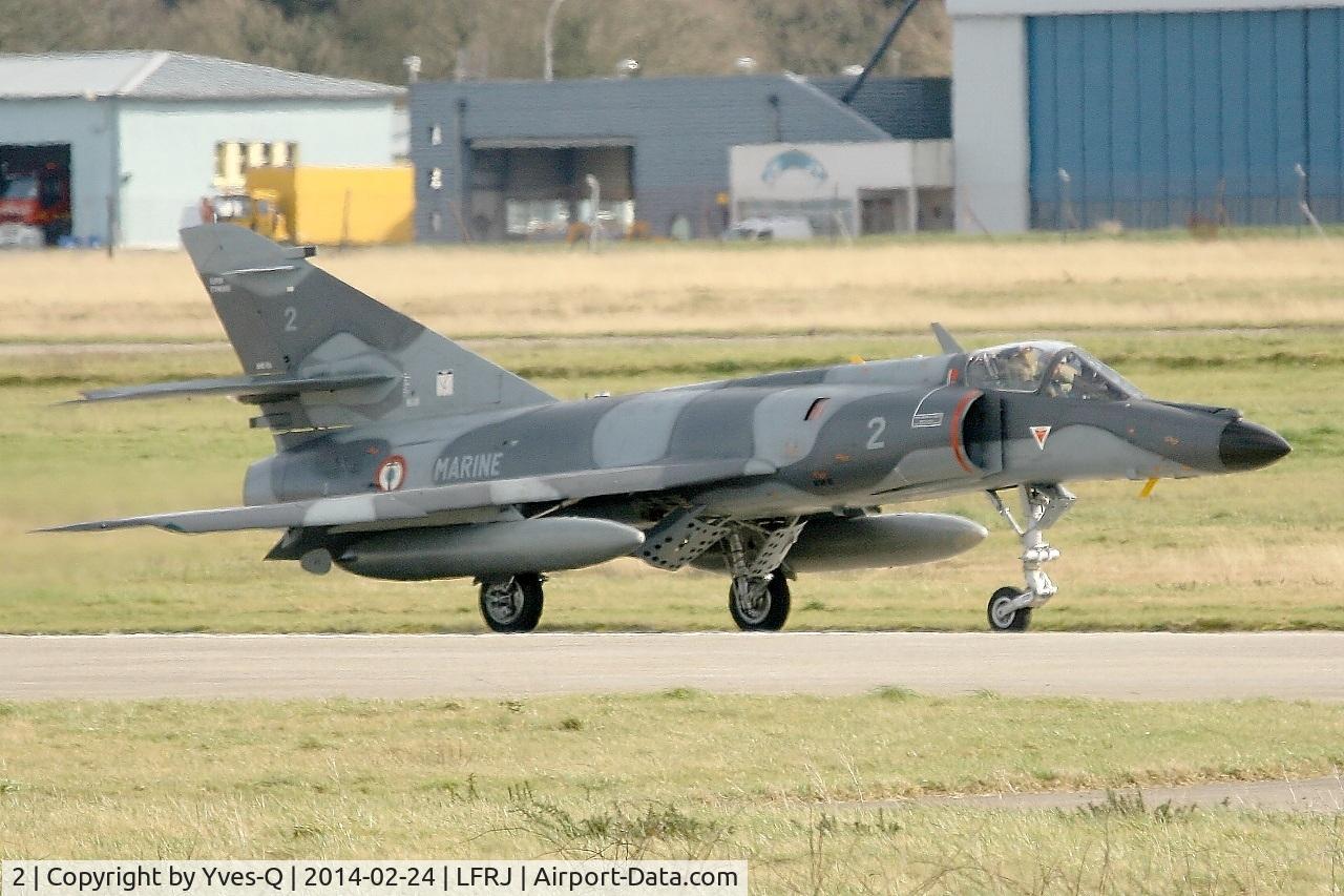 2, Dassault Super Etendard C/N 2, Dassault Super Etendard M (SEM), Taxiing after landing rwy 26, Landivisiau Naval Air Base (LFRJ)