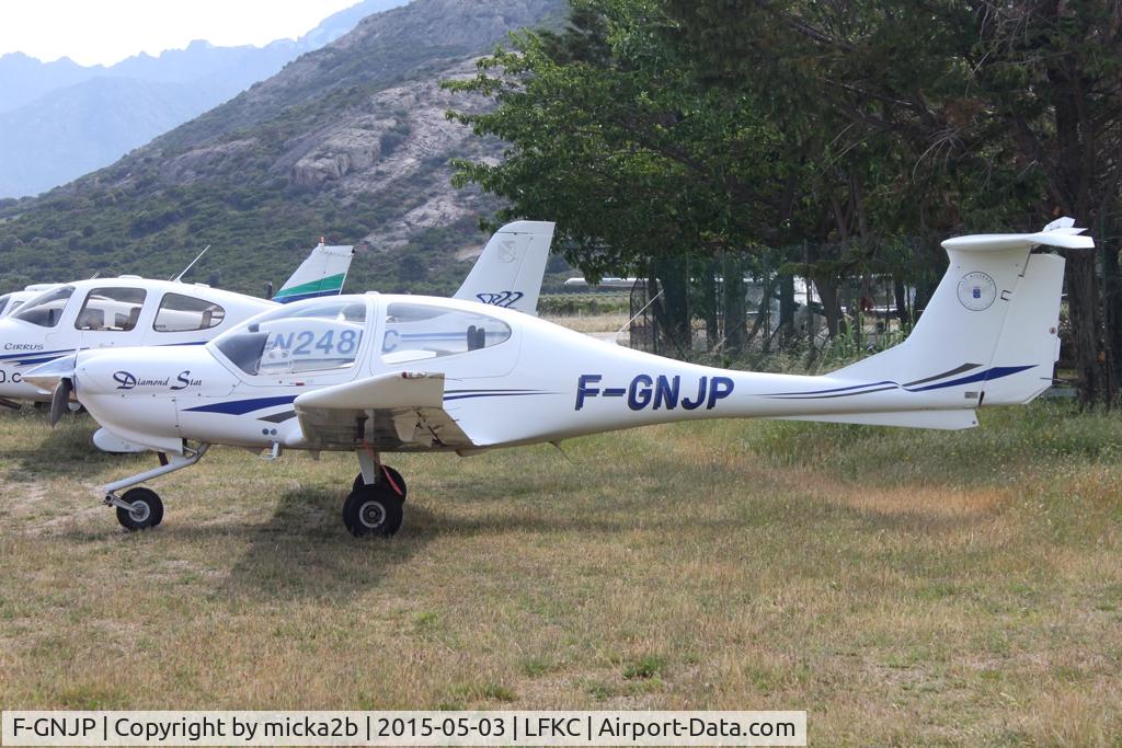 F-GNJP, Diamond DA-40 Diamond Star C/N 40.038, Parked