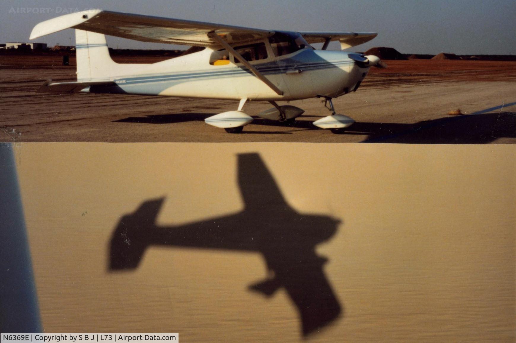 N6369E, 1959 Cessna 172 C/N 46469, 69E at Poso Kern airport on a flight to the Mojave desert.The picture below, is in the Mojave desert.
