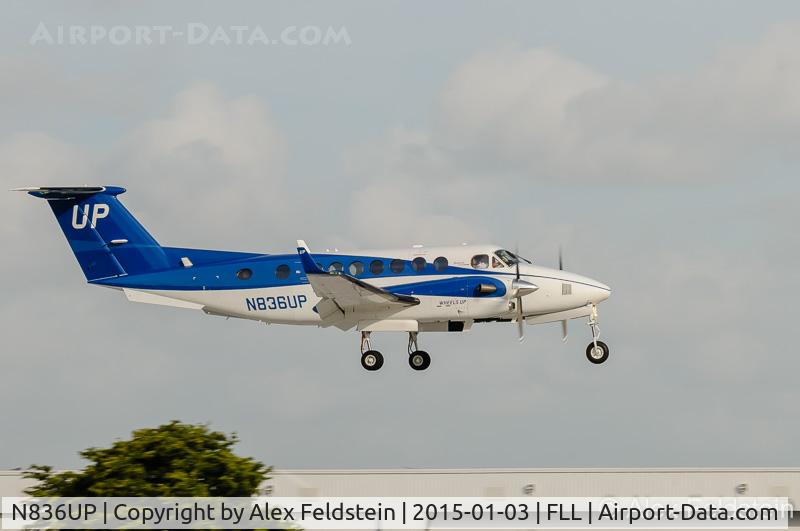N836UP, 2014 Beech B350i Super King Air C/N FL-966, Ft. Lauderdale