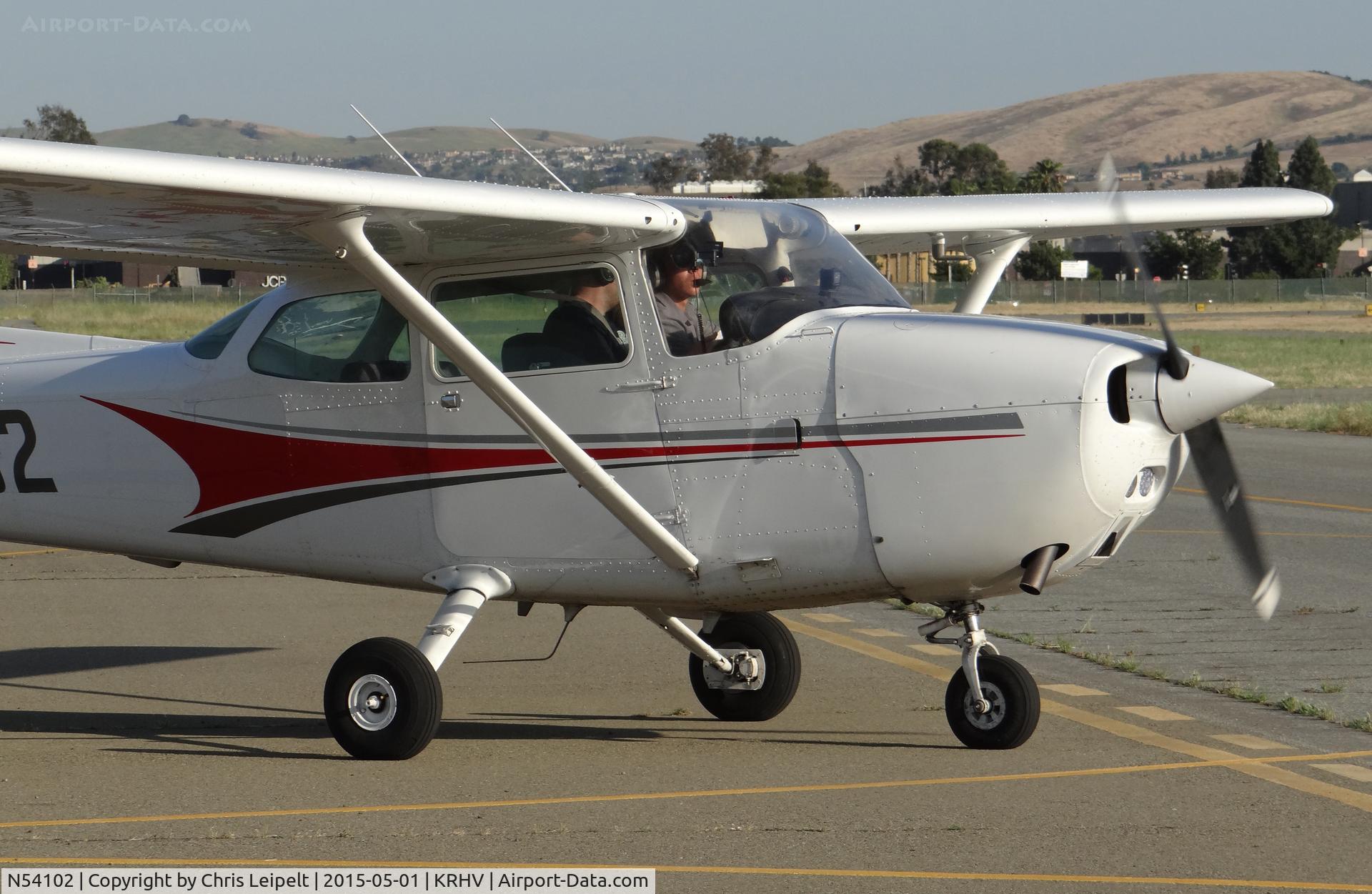 N54102, 1981 Cessna 172P C/N 17274875, A local 1981 Cessna 172P taxing back to Aero Dynamic Aviation.