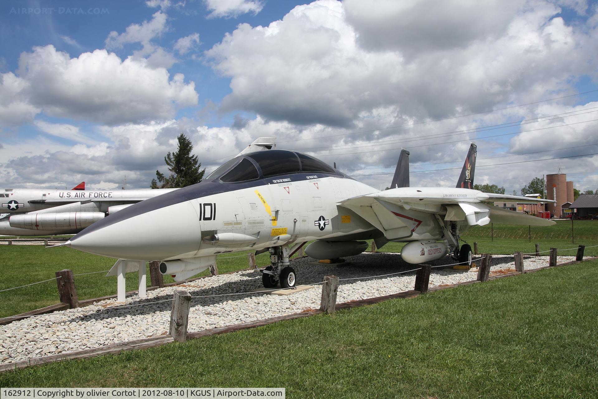 162912, Grumman F-14B Tomcat C/N 560, A tomcat somewhere in Indiana