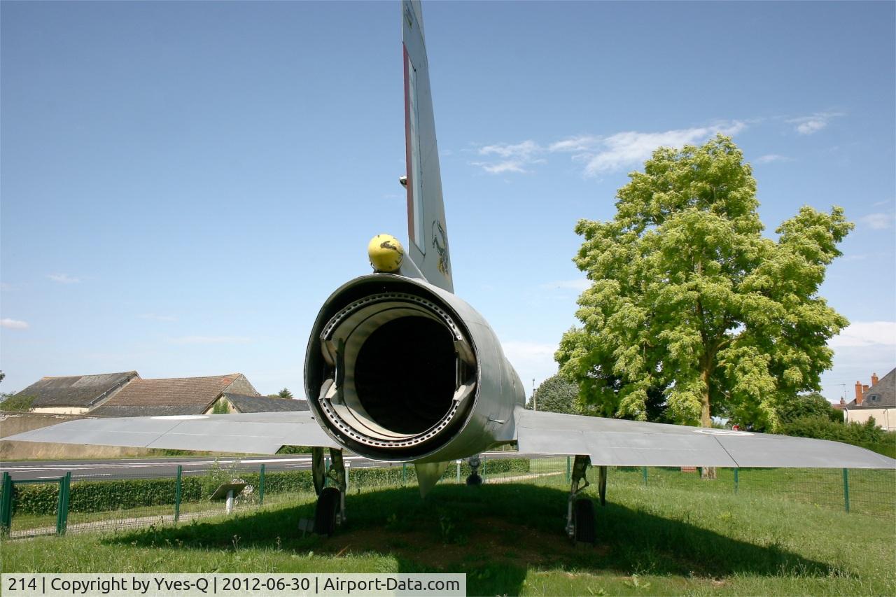 214, Dassault Mirage IIIB C/N 214, Dassault Mirage IIIB (2-FR), turbojet nozzle, preserved by 