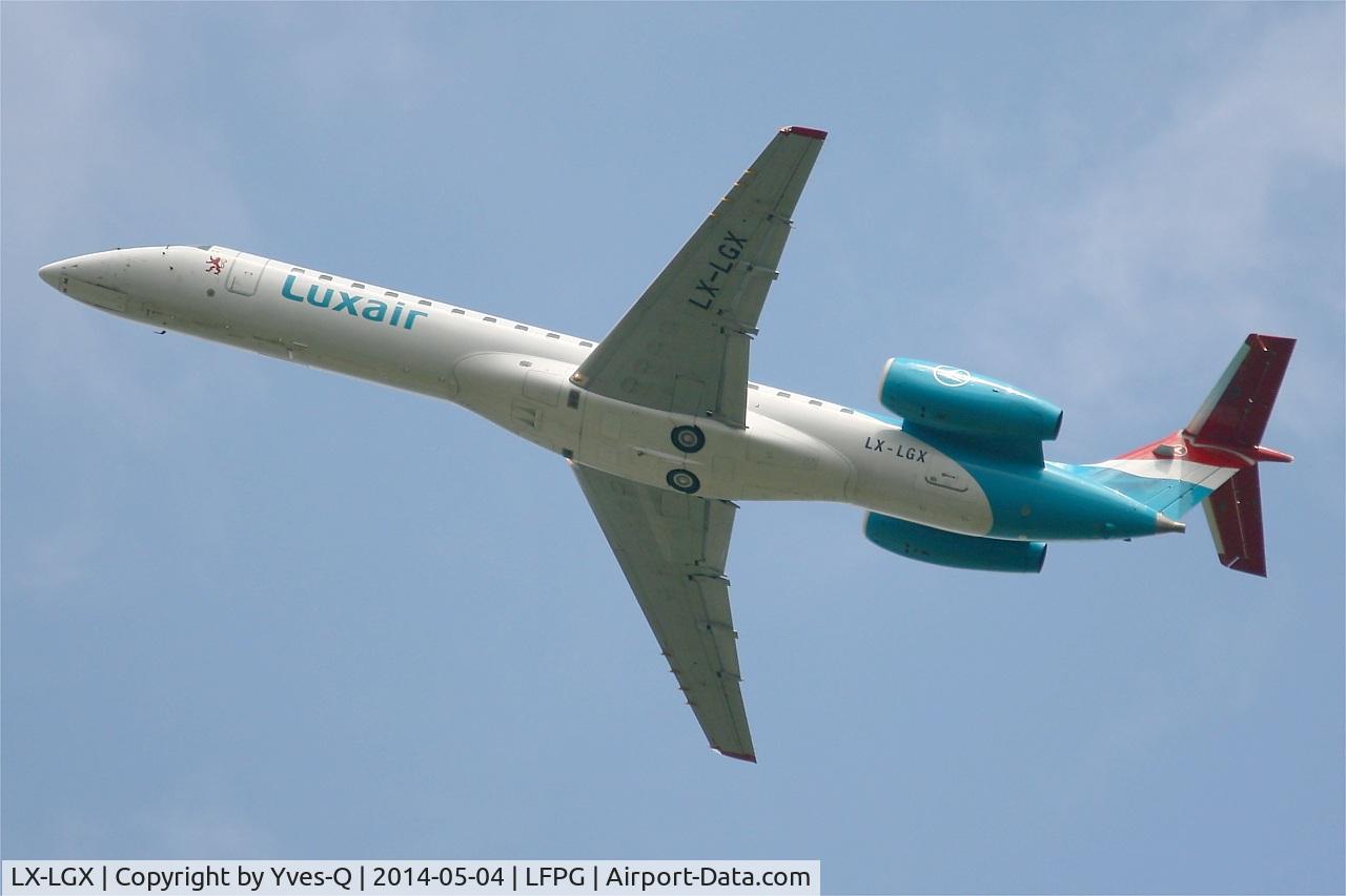 LX-LGX, 1999 Embraer EMB-145LU (ERJ-145LU) C/N 145147, Embraer EMB-145LU (ERJ-145LU), Take off rwy 27L, Roissy Charles De Gaulle airport (LFPG-CDG)