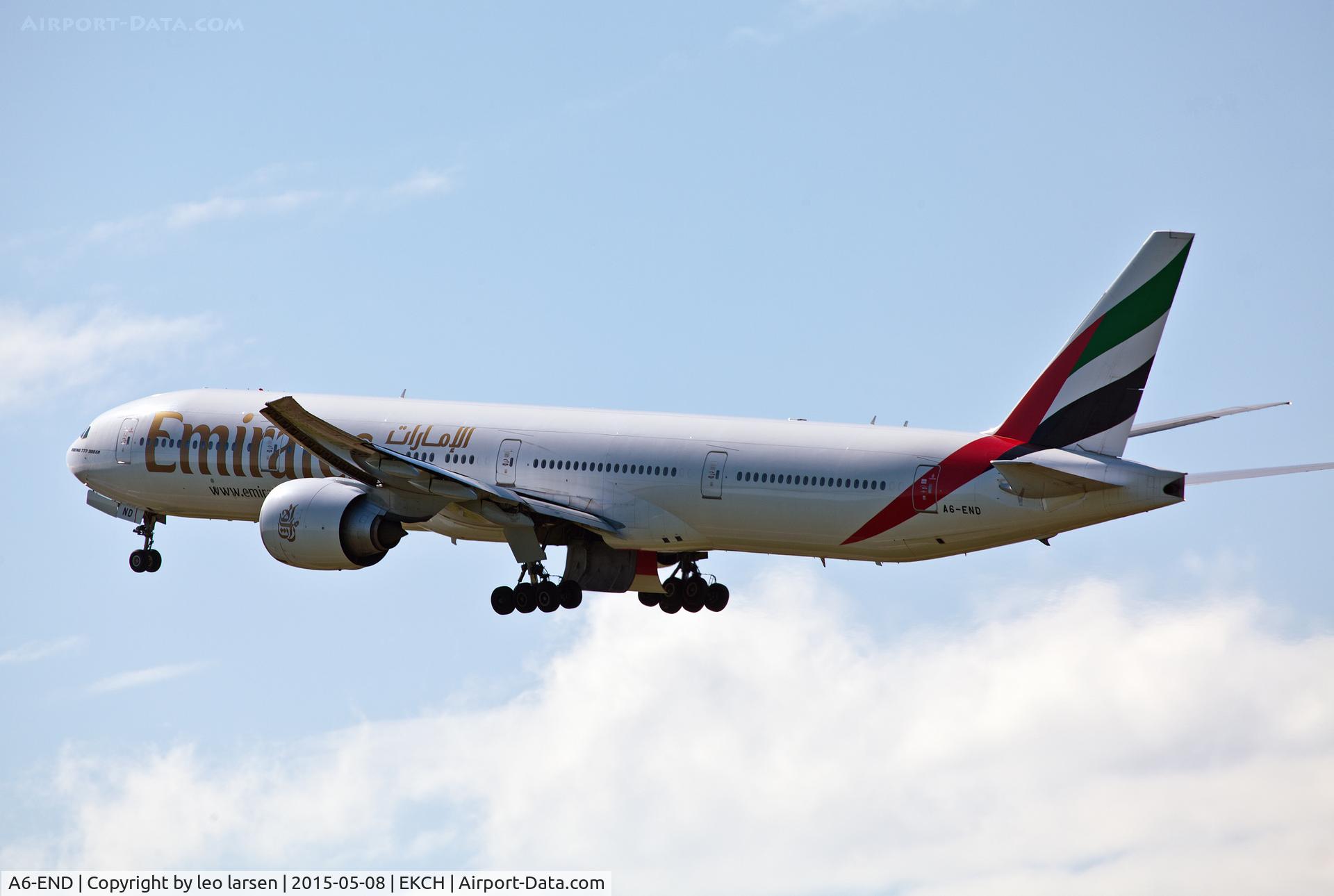 A6-END, 2012 Boeing 777-31H/ER C/N 41084, Copenhagen Kastrup 8.5.15