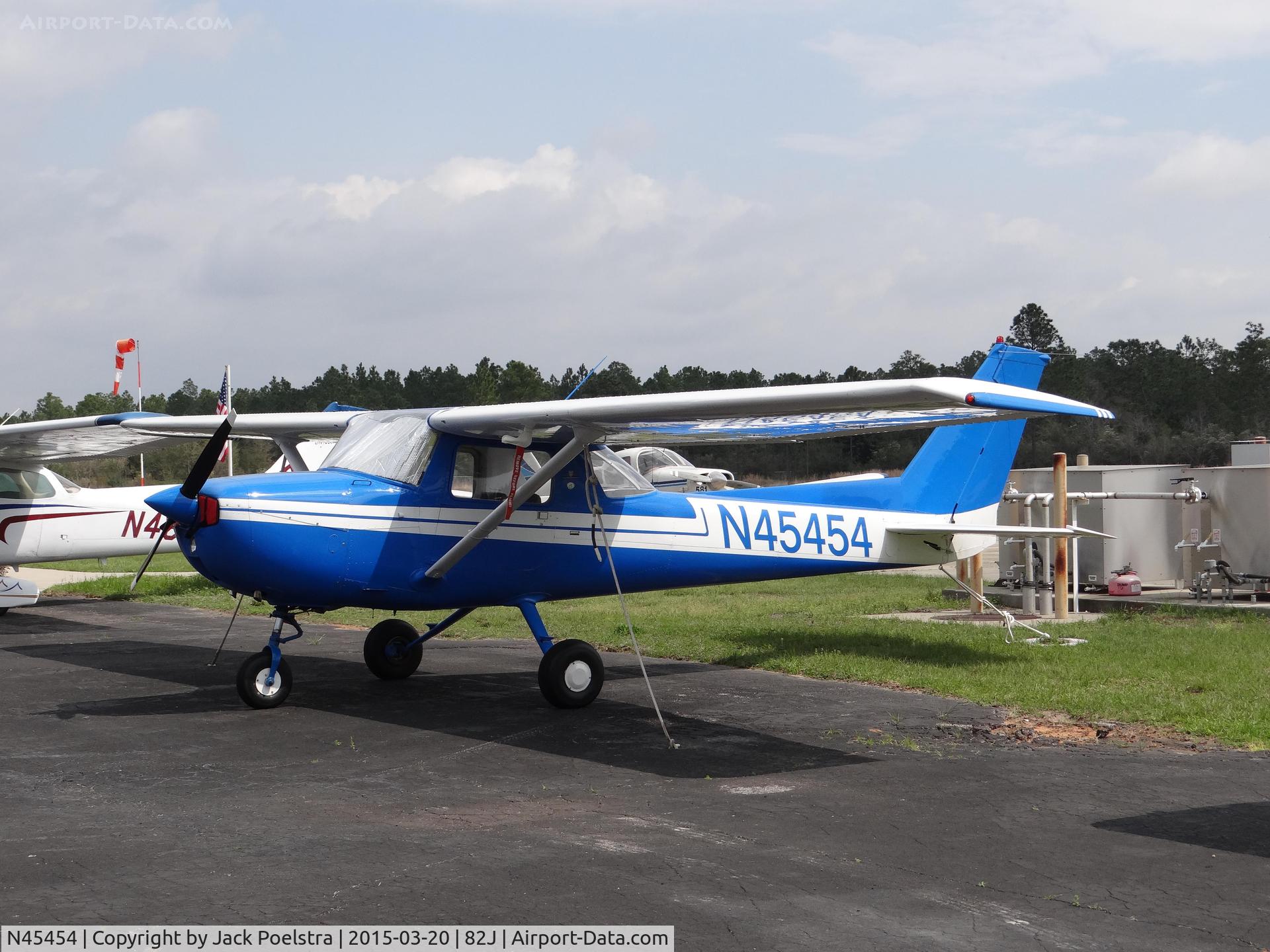 N45454, 1975 Cessna 150M C/N 15076930, N45455 at Ferguson airport, Pensacola Fla.