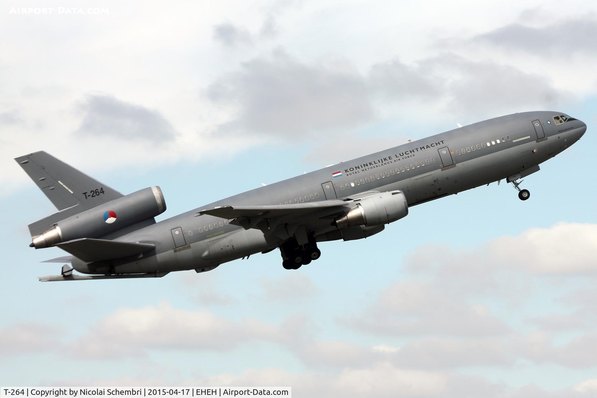 T-264, 1978 McDonnell Douglas KDC-10-30CF C/N 46985, EART2015