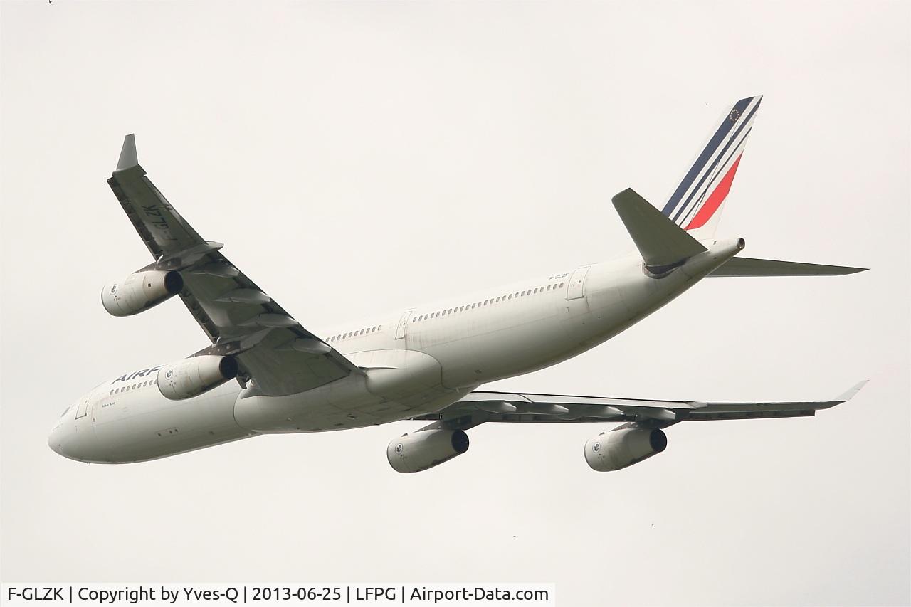 F-GLZK, 1997 Airbus A340-313X C/N 207, Airbus A340-313X, Take off rwy 27L, Roissy Charles De Gaulle airport (LFPG-CDG)
