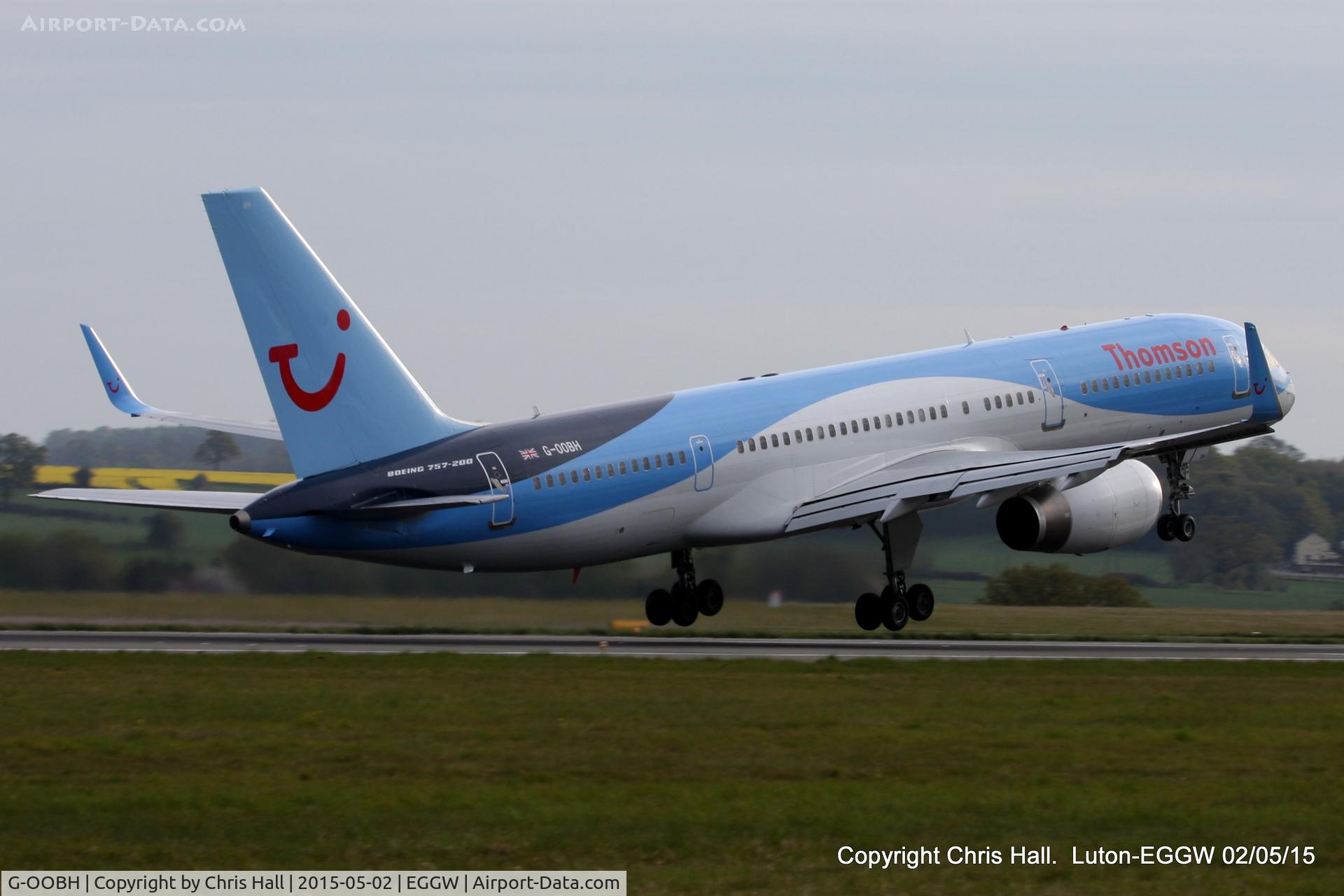 G-OOBH, 1999 Boeing 757-236 C/N 29944, Thomson
