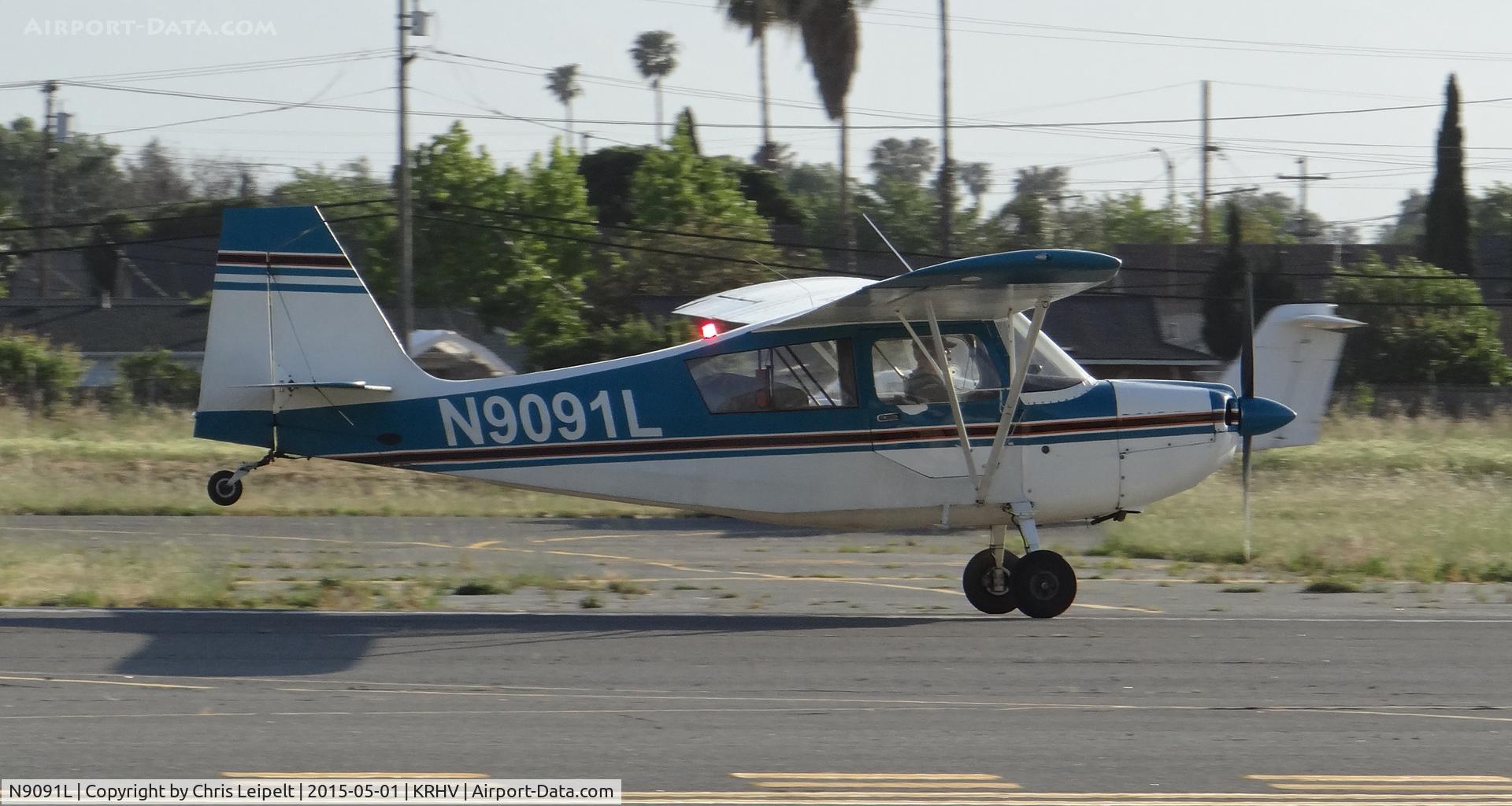 N9091L, 1970 Champion 7ECA Citabria C/N 784-70, A local 1970 Champion 7ECA rolling down runway 31R at Reid Hillview Airport, San Jose, CA.