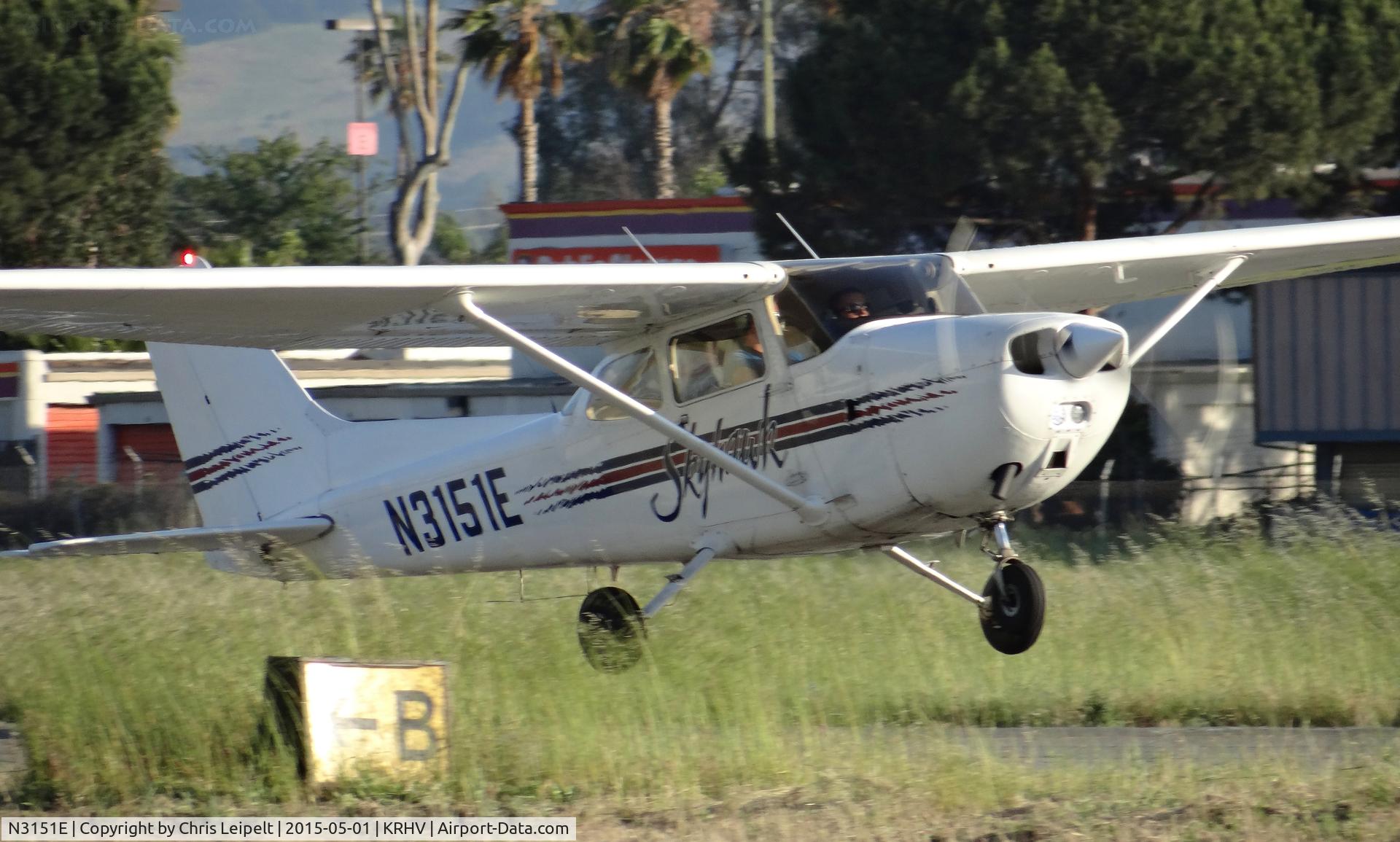N3151E, 1978 Cessna 172N C/N 17271453, A local 1978 Cessna 172N taking off on runway 31R at Reid Hillview Airport, San Jose, CA.