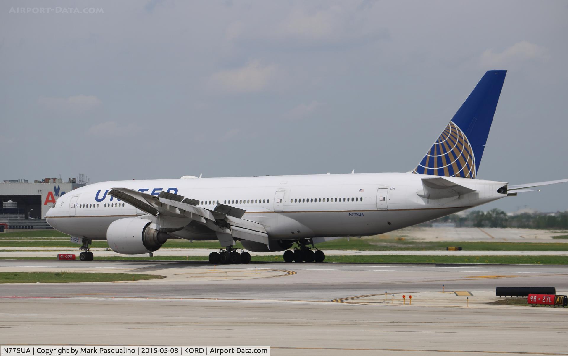 N775UA, 1995 Boeing 777-222 C/N 26947, Boeing 777-200