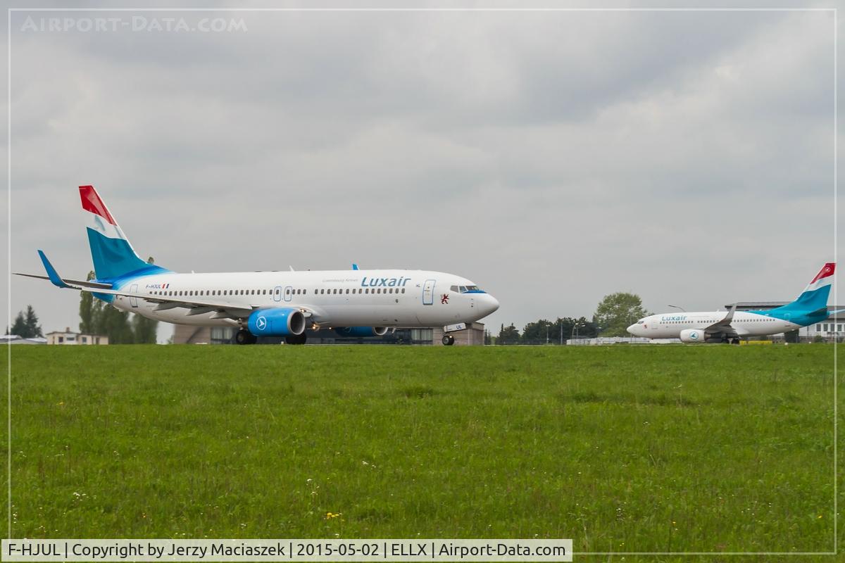 F-HJUL, 2011 Boeing 737-8Q8 C/N 38819, Boeing 737-8Q8