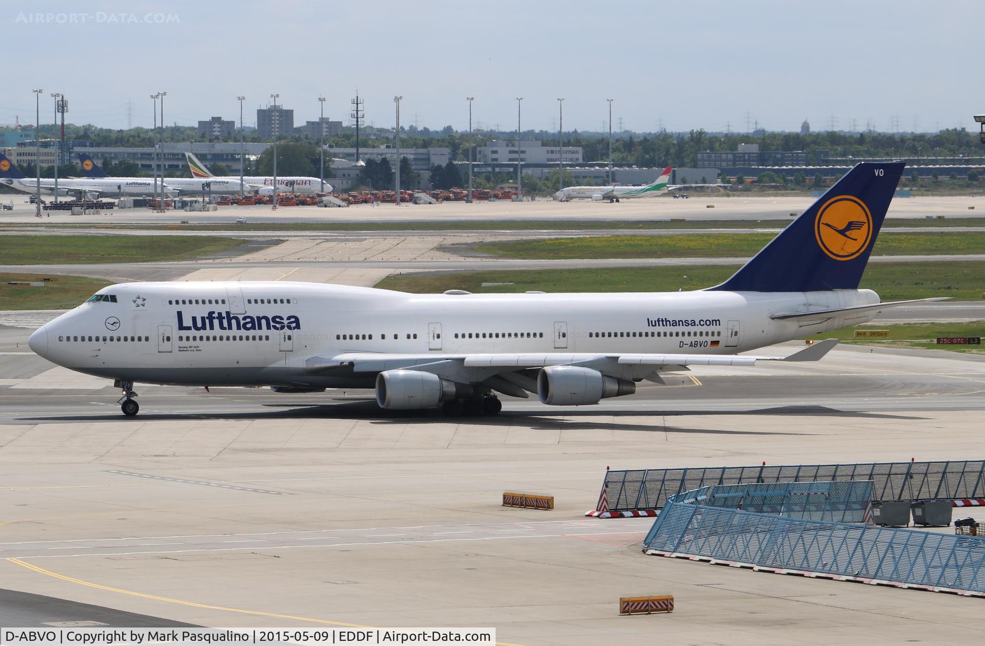 D-ABVO, 1996 Boeing 747-430 C/N 28086, Boeing 747-400