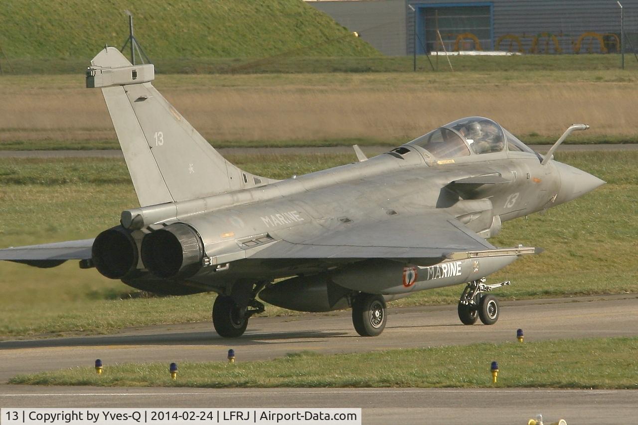 13, Dassault Rafale M C/N 13, Dassault Rafale M, Taxiing after landing rwy 26, Landivisiau Naval Air Base (LFRJ)