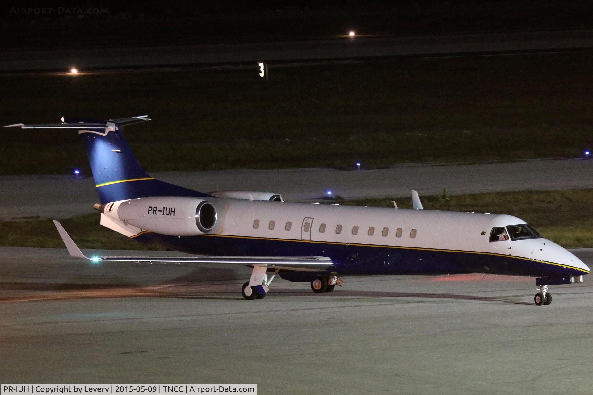 PR-IUH, 2003 Embraer EMB-135BJ Legacy C/N 145717, Early morning fuel stop.