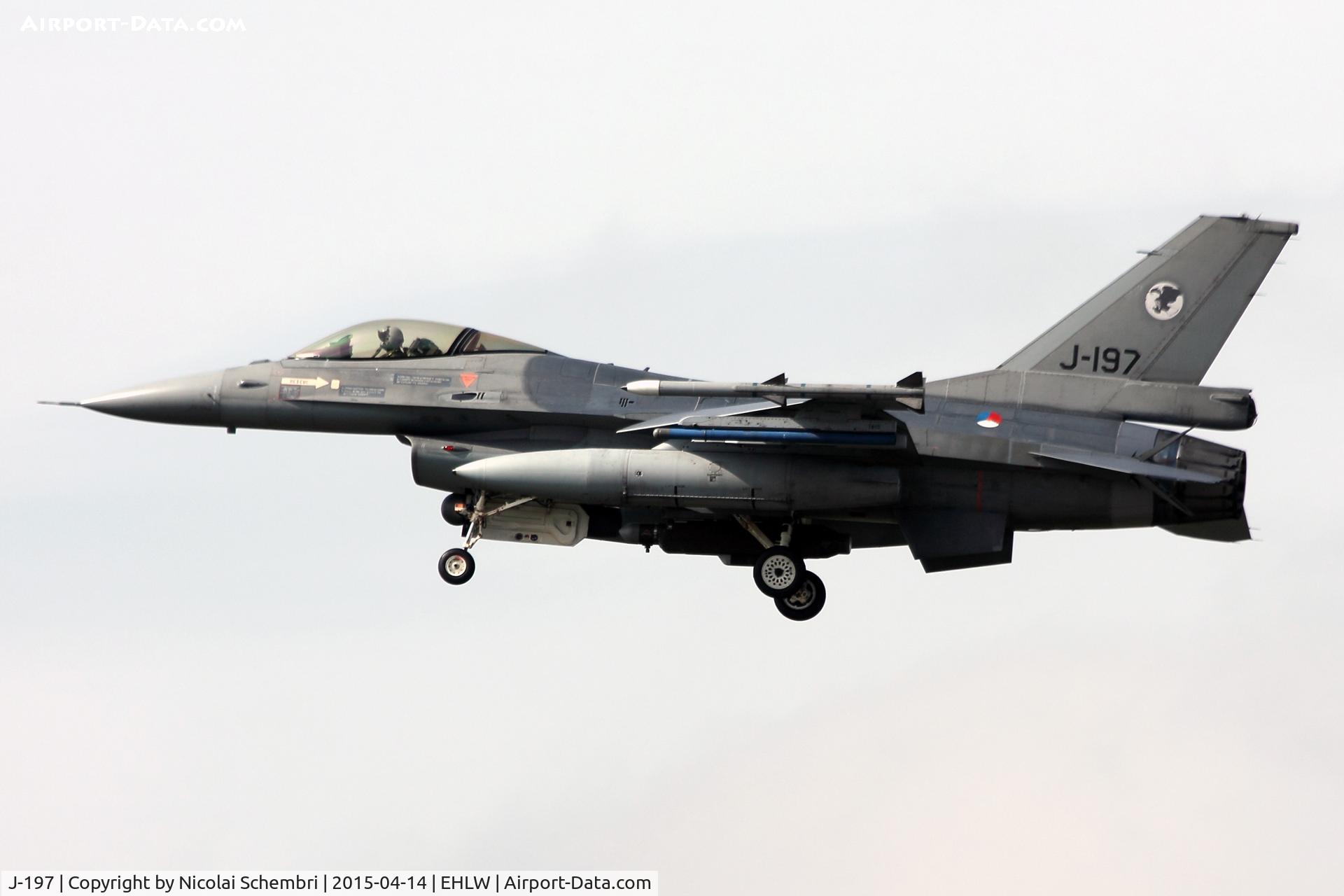 J-197, Fokker F-16AM Fighting Falcon C/N 6D-104, Day 2 wave 2 landings