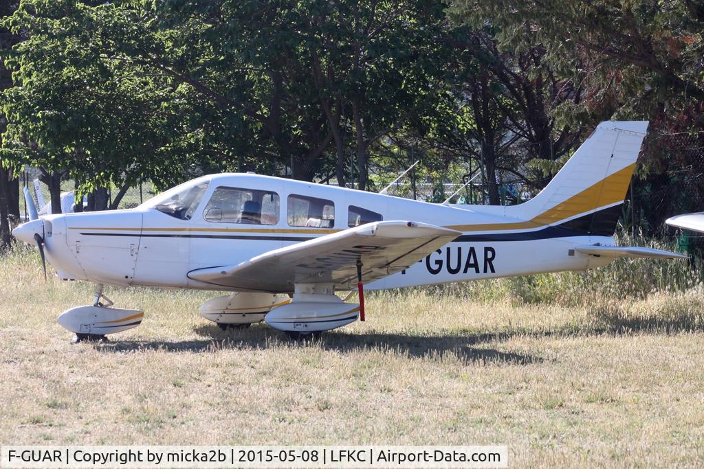 F-GUAR, 1978 Piper PA-28-161 Warrior II C/N 28-7816576, Parked