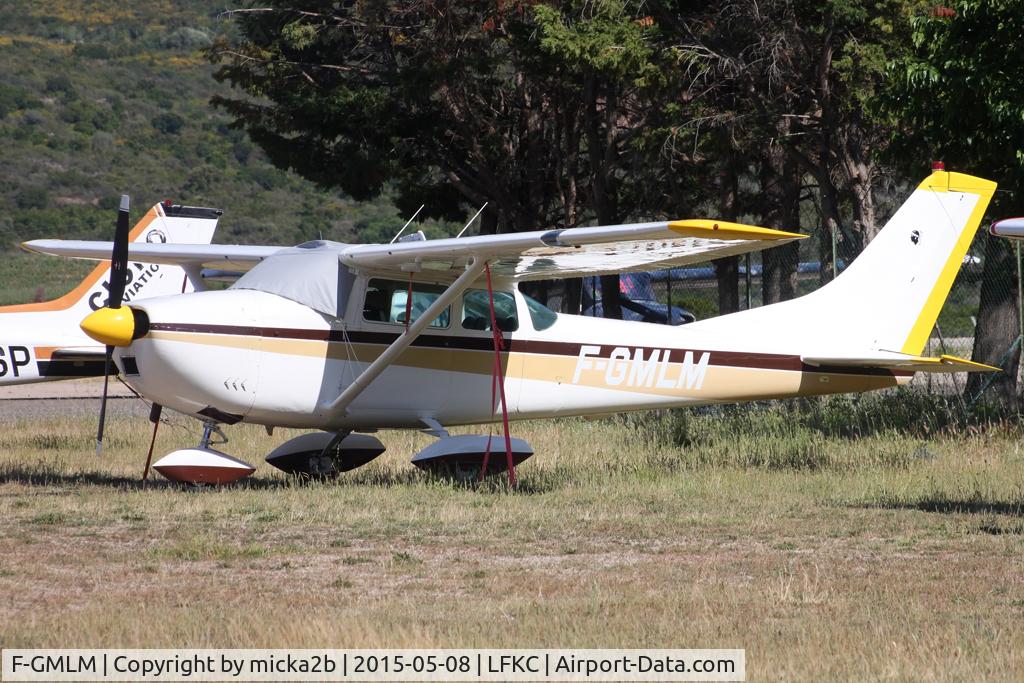 F-GMLM, 1963 Cessna 182F Skylane C/N 18254683, Parked