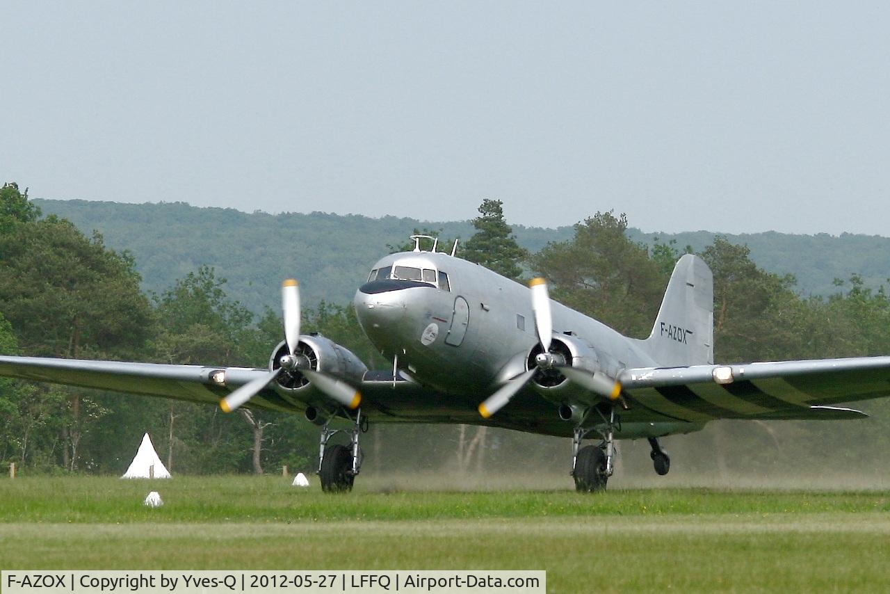 F-AZOX, 1945 Douglas DC-3C-S1C3G (C-47B-35-DK) C/N 16604, Douglas DC-3C-S1C3G, La Ferté-Alais Airfield (LFFQ) Air show 2012