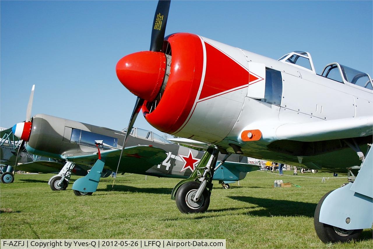 F-AZFJ, Yakovlev Yak-11 C/N 25 III/02, Yakovlev Yak-11, La Ferté-Alais Airfield (LFFQ) Air show 2012