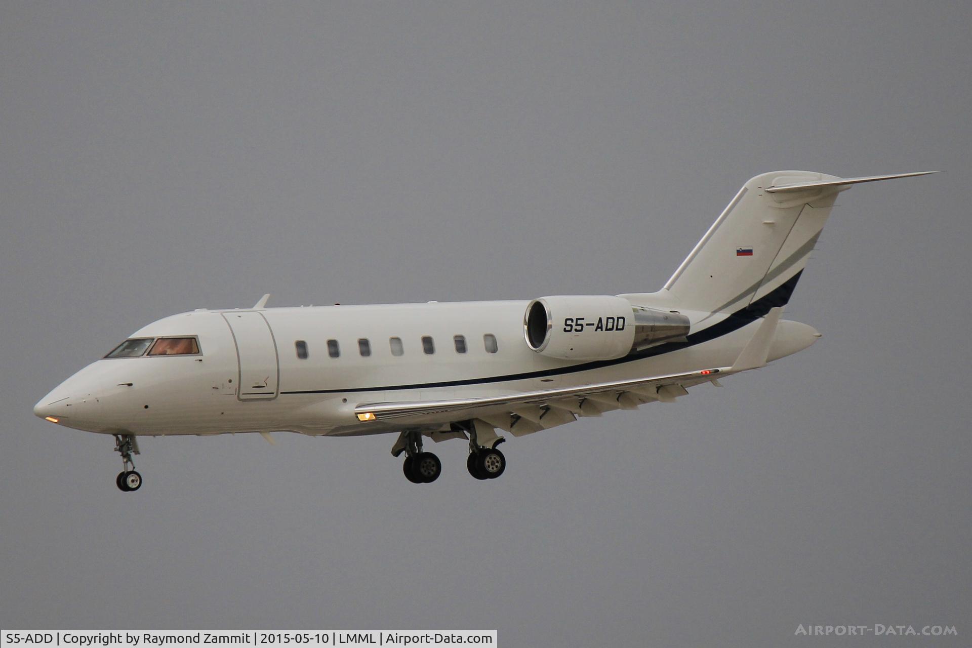 S5-ADD, Canadair Challenger 605 (CL-600-2B16) C/N 5757, Canadair CL-600 Challenger605 S5-ADD Elitavia