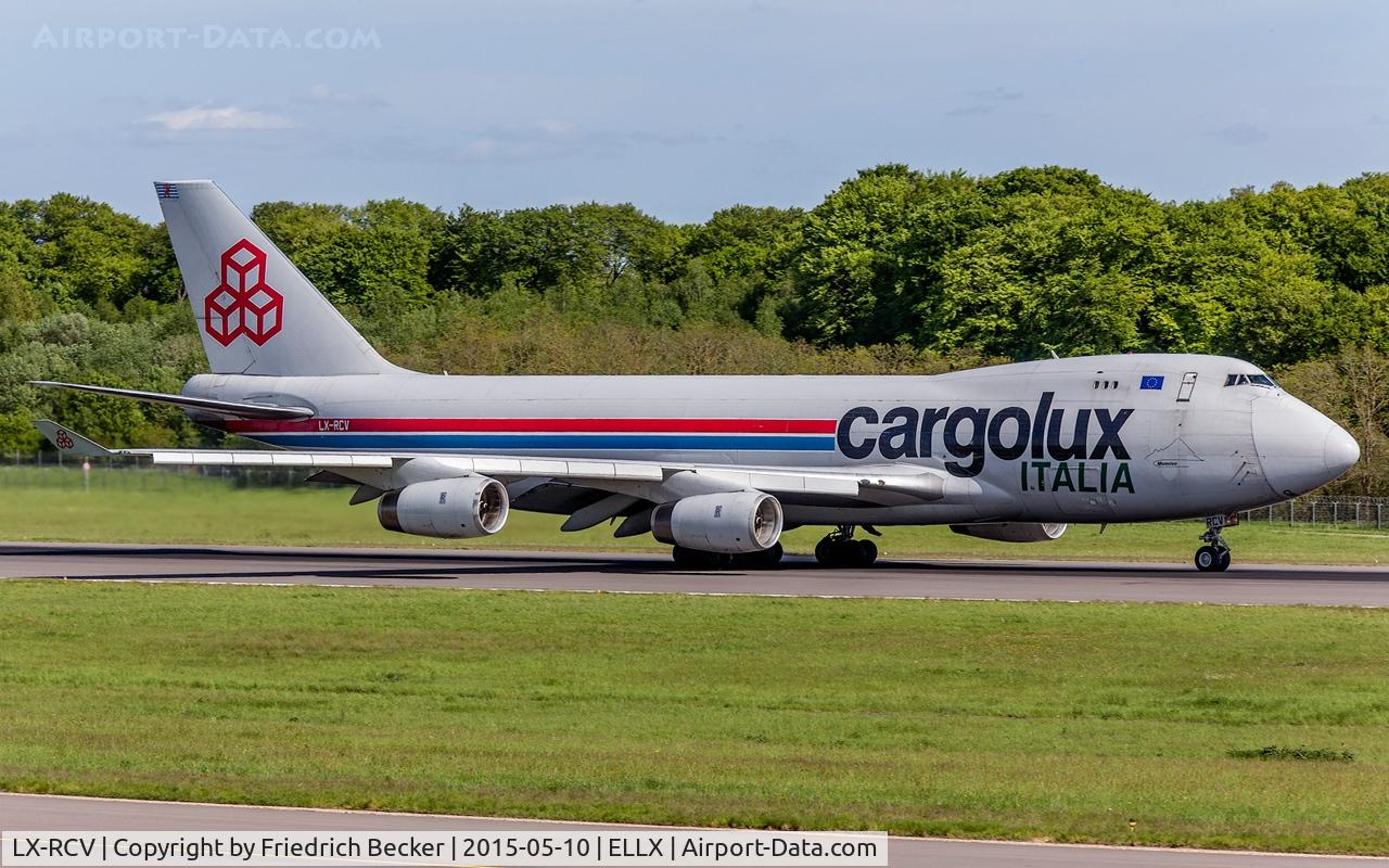 LX-RCV, 1999 Boeing 747-4R7F C/N 30400, departure via RW24