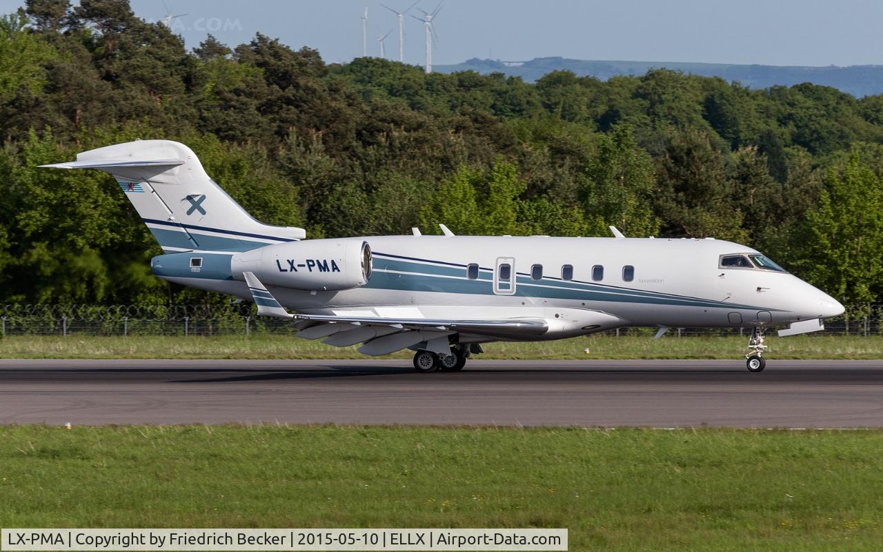 LX-PMA, 2006 Bombardier Challenger 300 (BD-100-1A10) C/N 20097, decelerating after touchdown