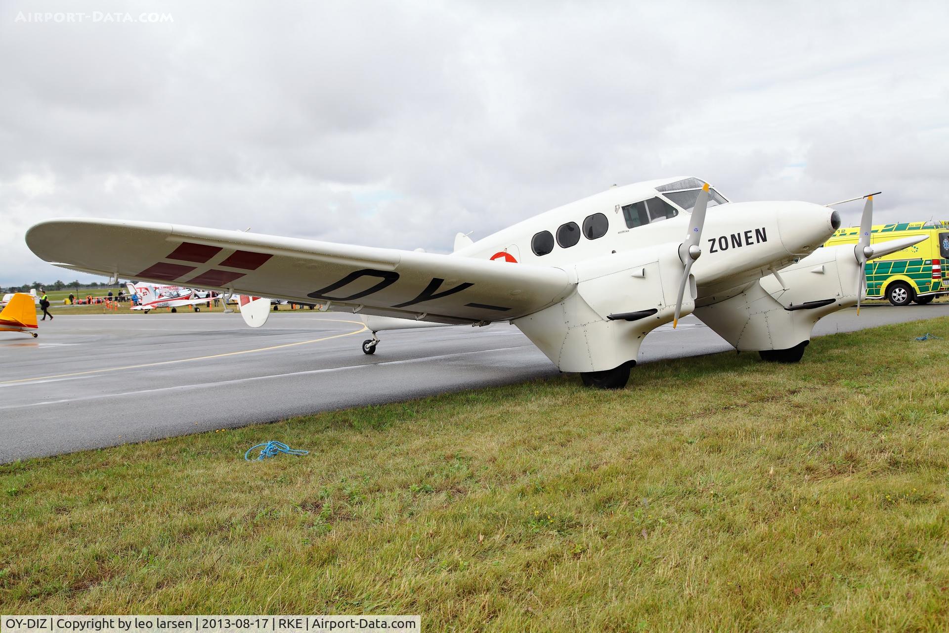 OY-DIZ, 1944 SAI KZ IV C/N 43, Roskilde Air Show 17.8.13