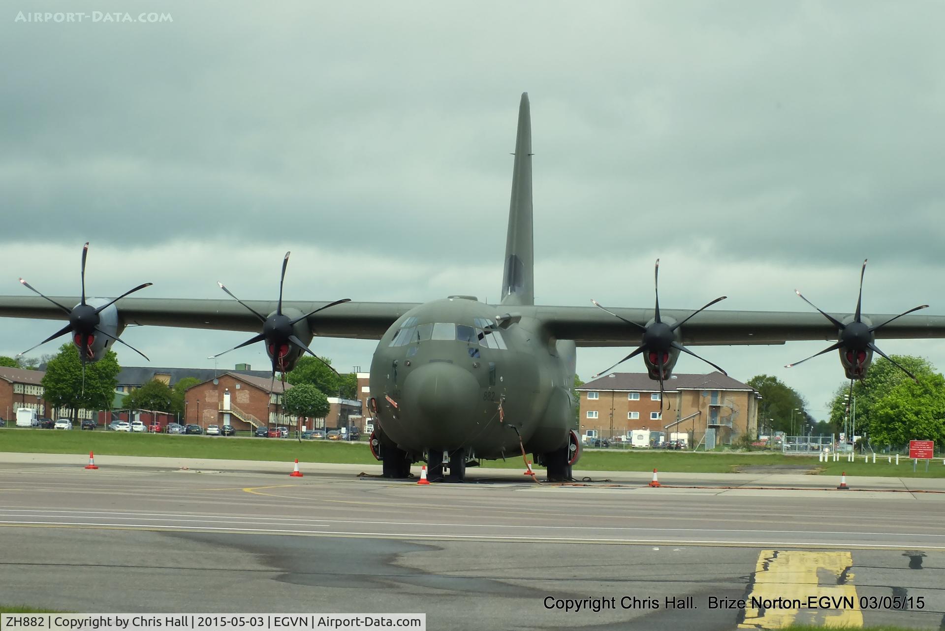 ZH882, 1999 Lockheed Martin C-130J Hercules C.5 C/N 382-5480, RAF 30 Squadron