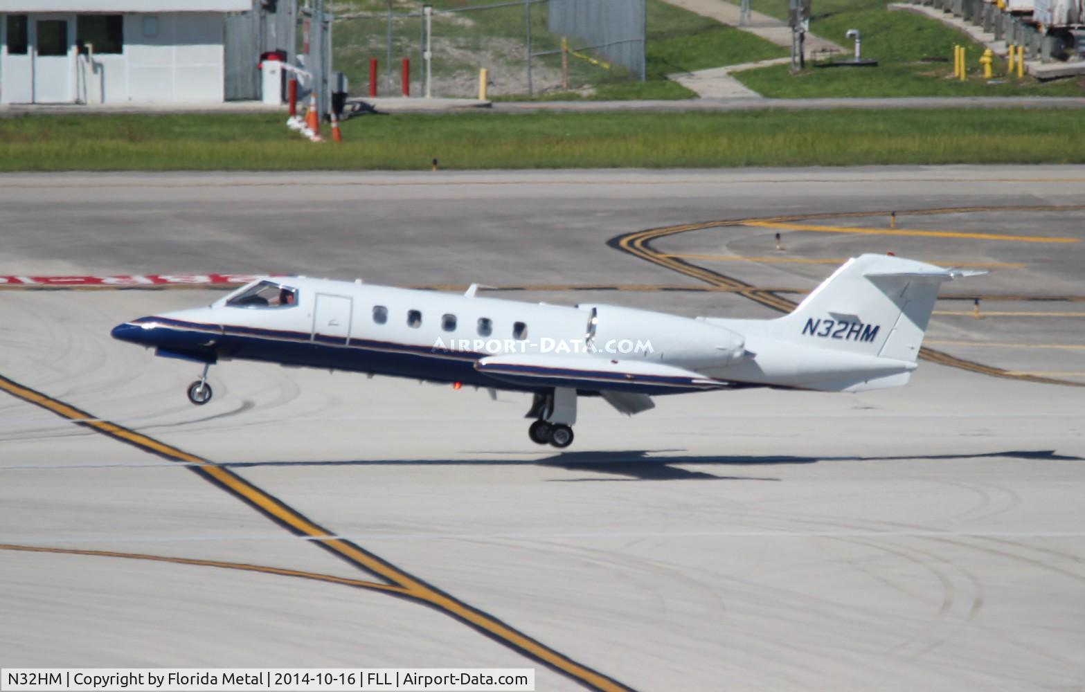 N32HM, 1983 Gates Learjet 35A C/N 499, Lear 35A