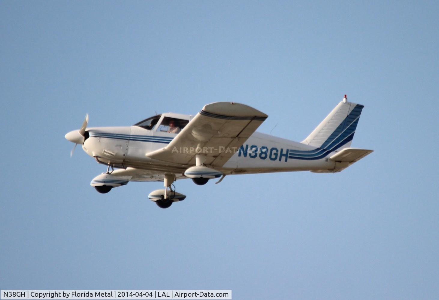 N38GH, Piper PA-28-180 C/N 28-4264, Piper PA-28-180