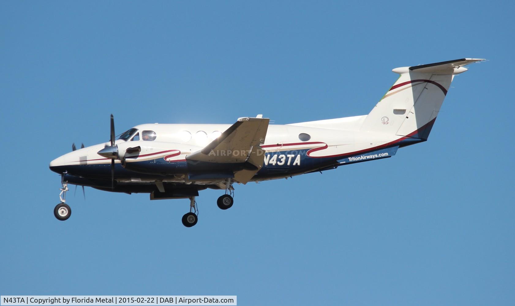 N43TA, 1992 Beech B200 King Air C/N BB-1432, Beech 200