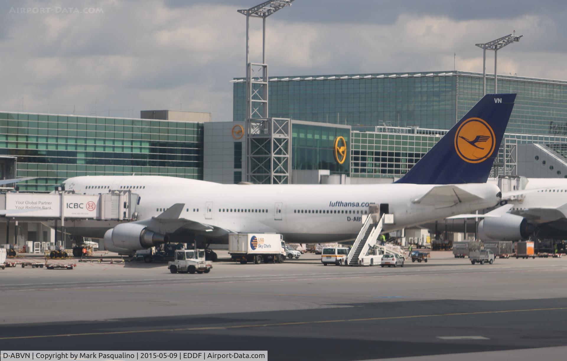D-ABVN, 1992 Boeing 747-430 C/N 26427, Boeing 737-400
