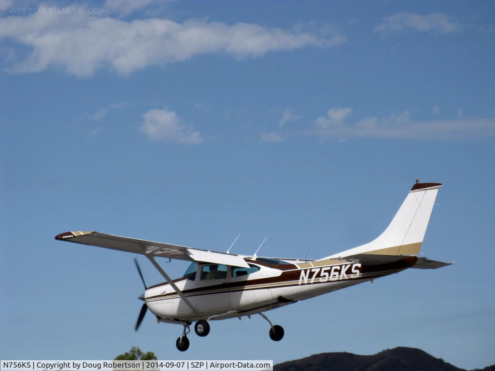 N756KS, 1979 Cessna TR182 Turbo Skylane RG C/N R18201096, 1979 Cessna TR182 SKYLANE RG II, Lycoming O-540-L3C5D 225 Hp, AiResearch turbocharger delivers full engine power to this airplane's 20,000' ceiling, Retractable gear, on final with flaps Rwy 22