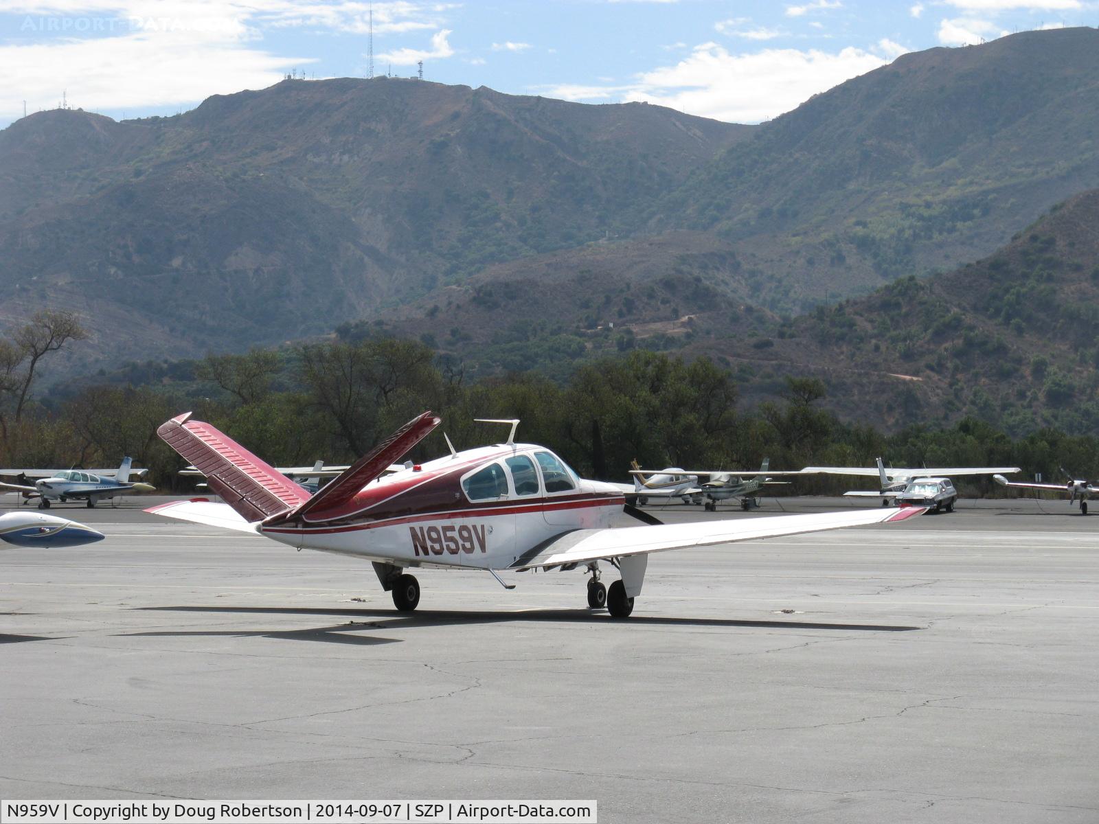 N959V, 1976 Beech V35B Bonanza C/N D-9851, 1976 Beech V35B BONANZA, Continental IO-520-B 285 Hp