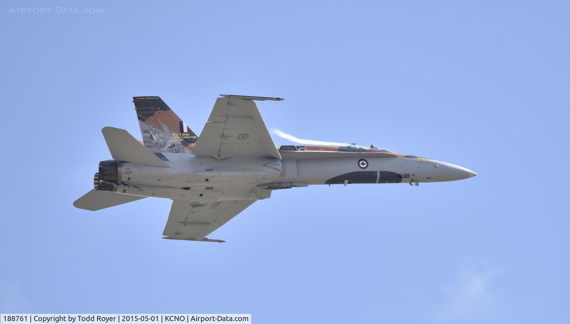 188761, 1986 McDonnell Douglas CF-188A Hornet C/N 417/A346, Flying at the 2015 Planes of Fame Airshow