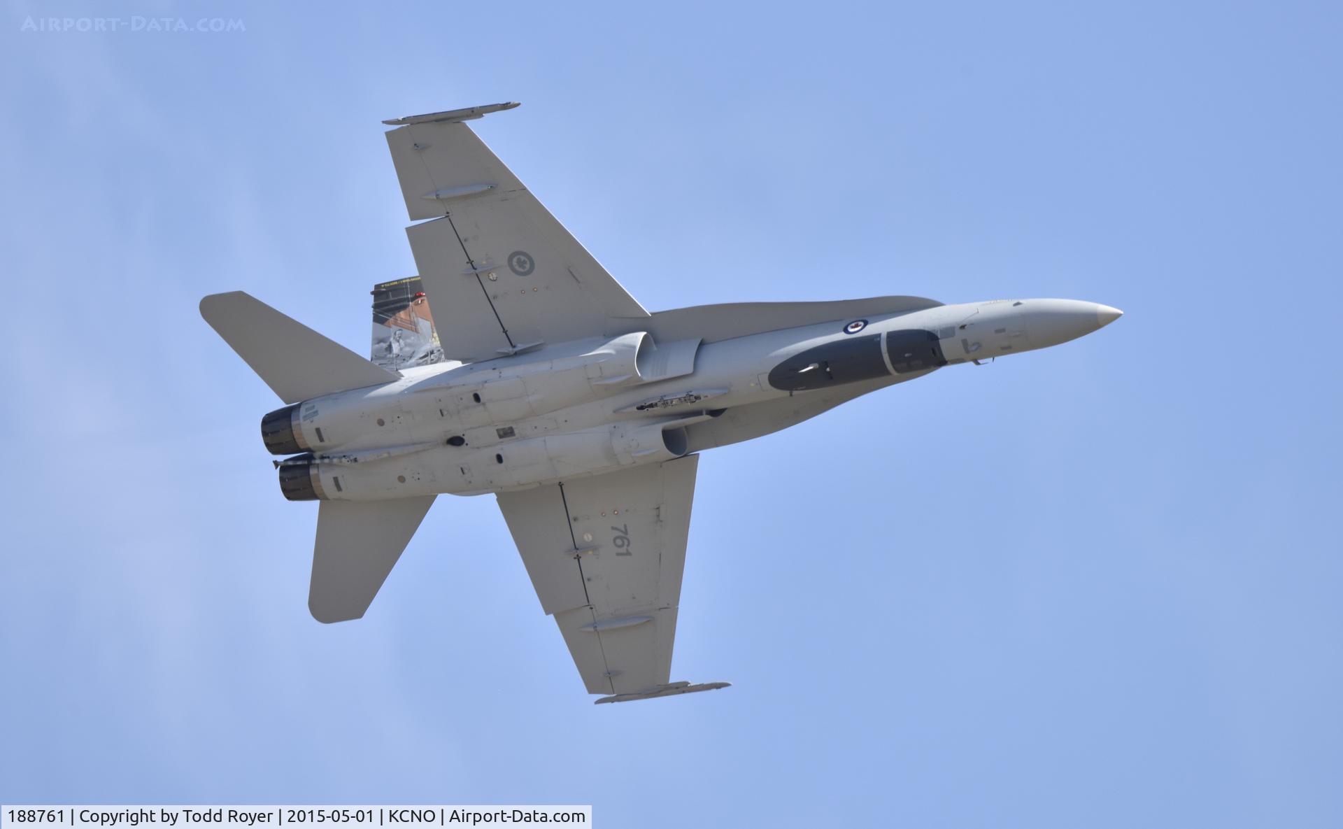188761, 1986 McDonnell Douglas CF-188A Hornet C/N 417/A346, Flying at the 2015 Planes of Fame Airshow