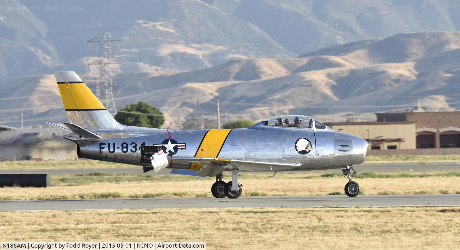 N186AM, 1952 North American F-86F Sabre C/N 191-708, Landing at Chino