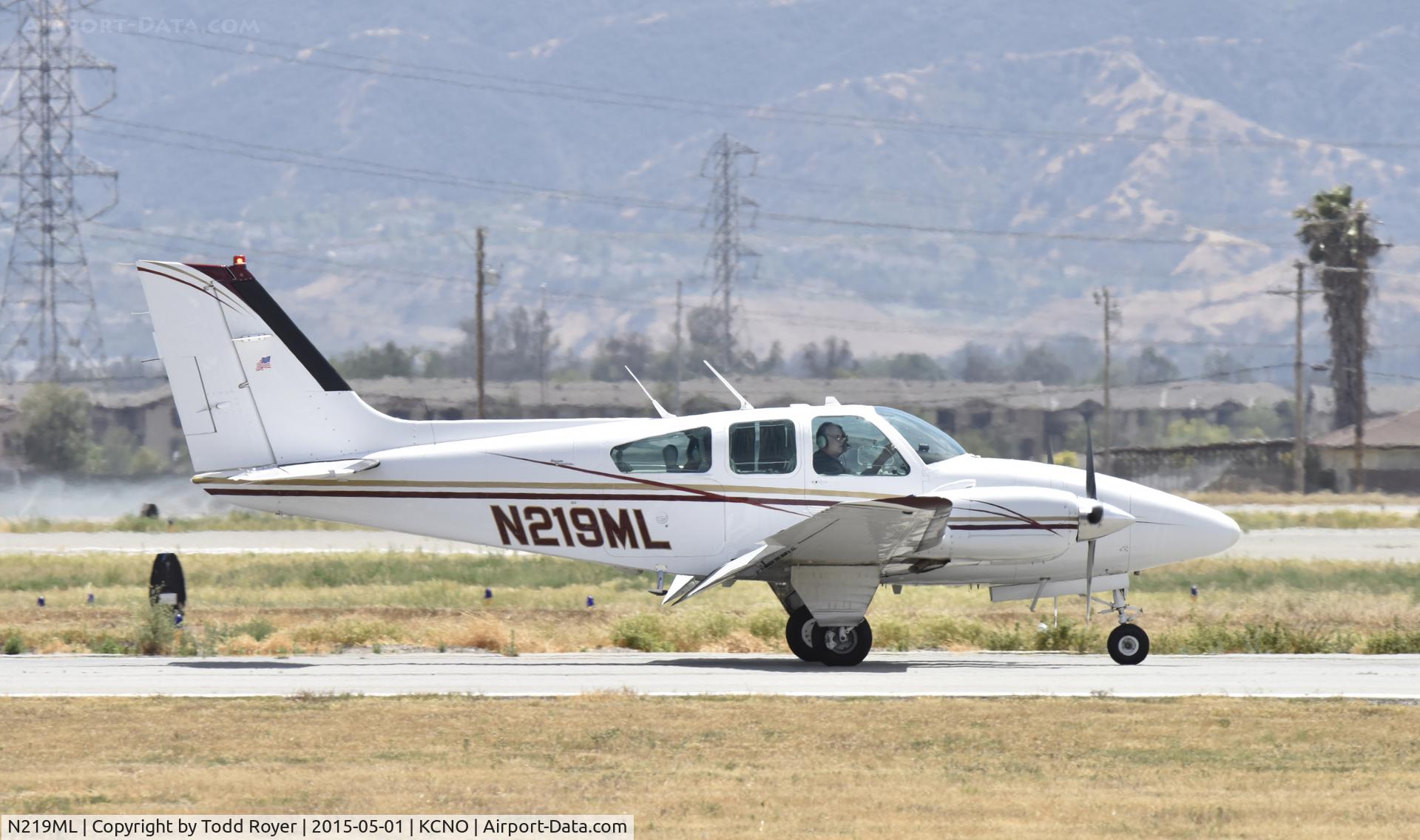 N219ML, 1966 Beech C55 Baron (95-C55) C/N TE-243, Landing at Chino