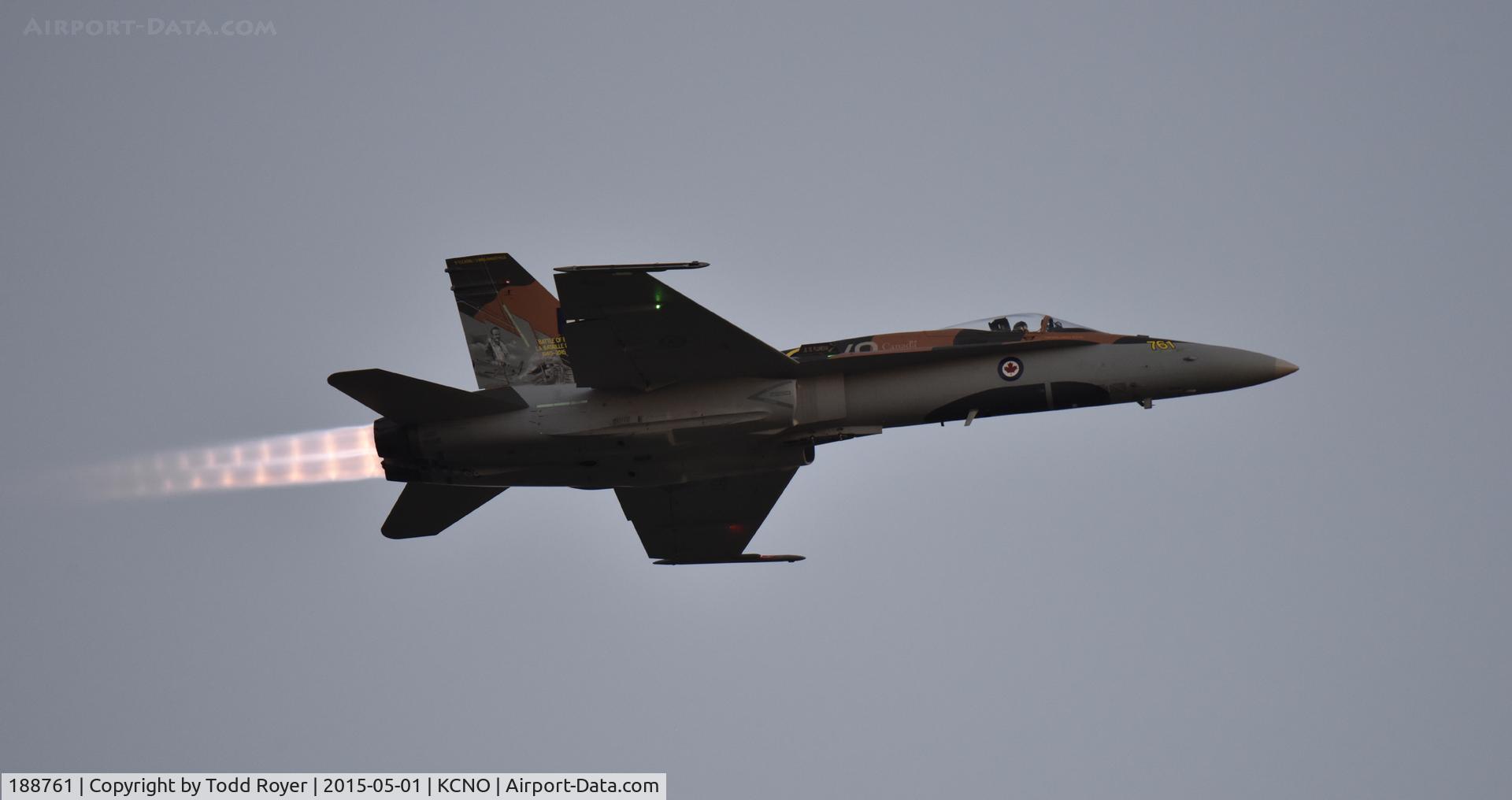 188761, 1986 McDonnell Douglas CF-188A Hornet C/N 417/A346, Flying at the 2015 Planes of Fame Airshow