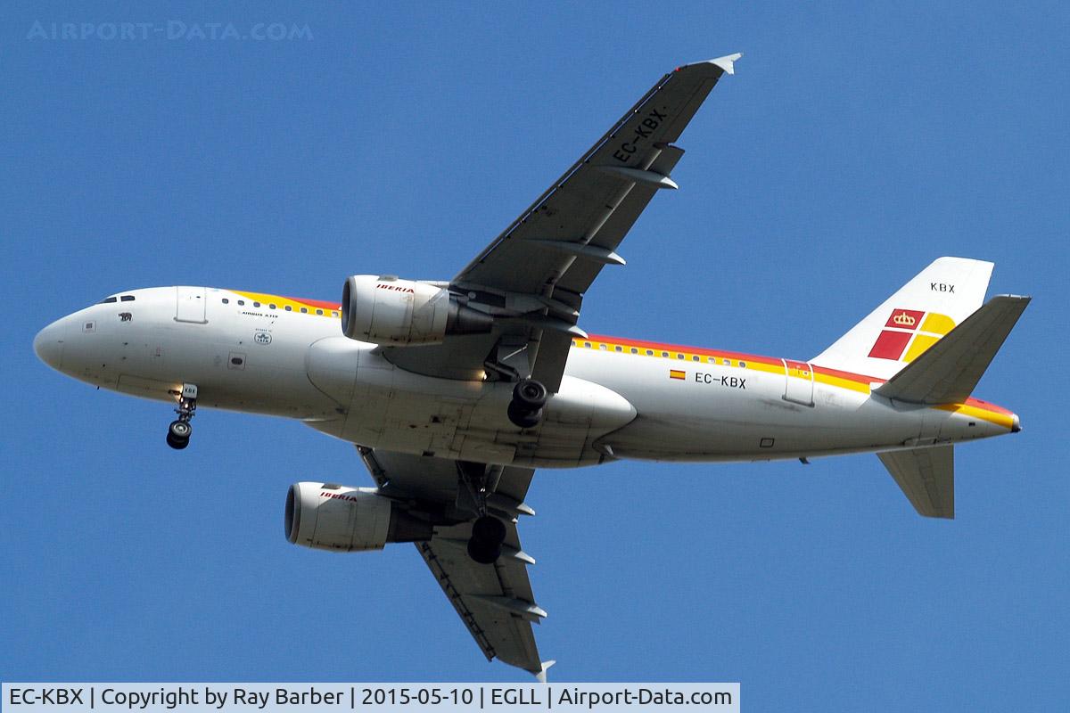 EC-KBX, 2007 Airbus A319-111 C/N 3078, Airbus A319-111 [3078] (Iberia) Home~G 10/05/2015. On approach 27R.