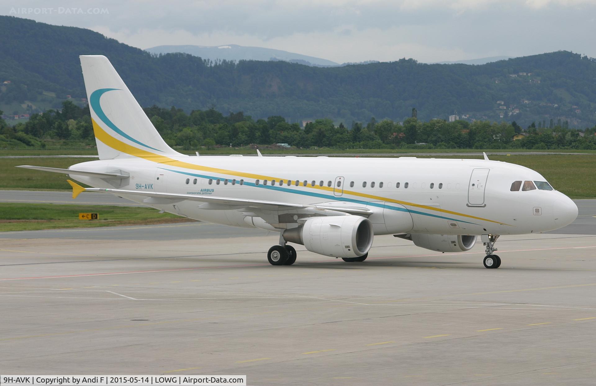 9H-AVK, 2011 Airbus ACJ319 (A319-115/CJ) C/N 4622, Comlux Malta Airbus A319-115(CJ)